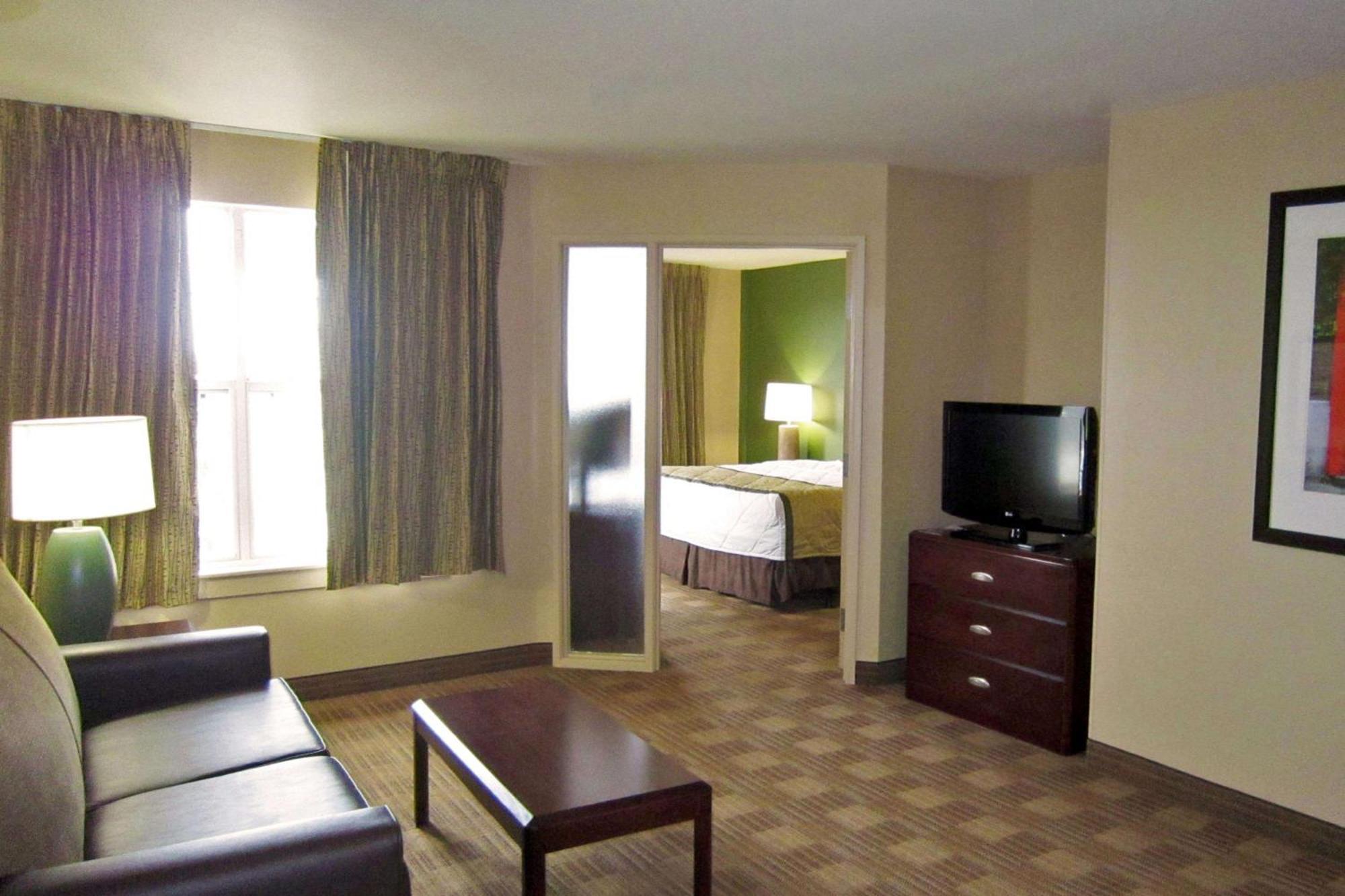 Extended Stay America Suites - Atlanta - Alpharetta - Northpoint - West Екстер'єр фото