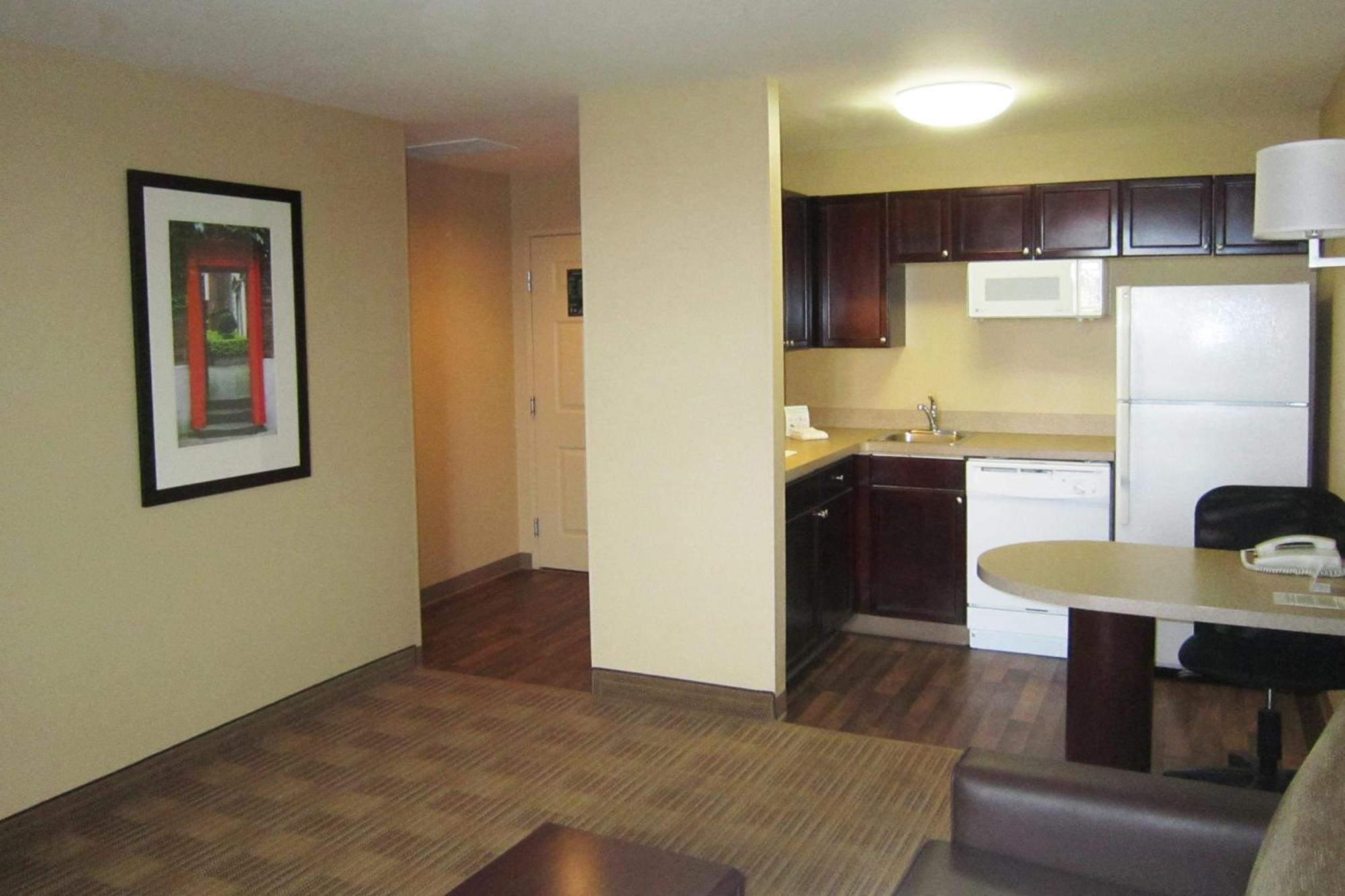 Extended Stay America Suites - Atlanta - Alpharetta - Northpoint - West Екстер'єр фото