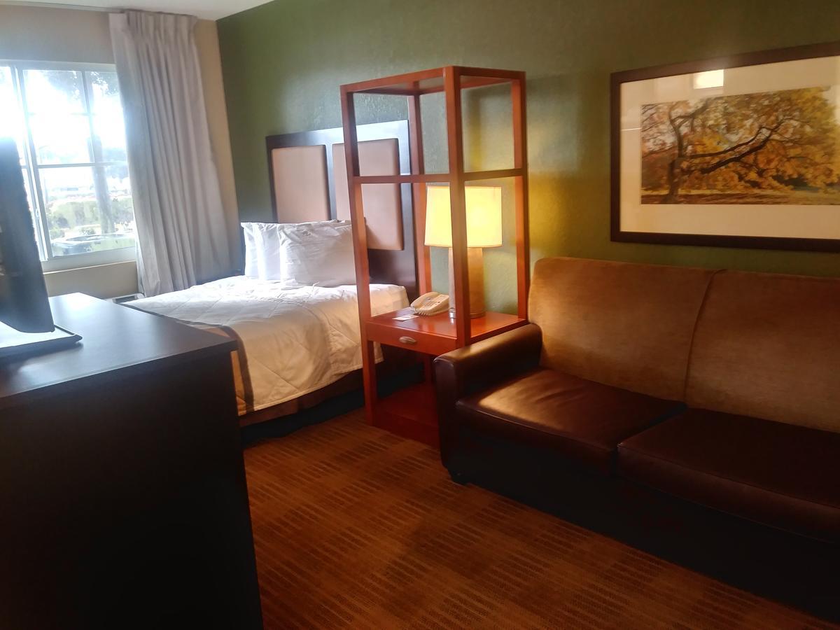 Extended Stay America Suites - Atlanta - Alpharetta - Northpoint - West Екстер'єр фото